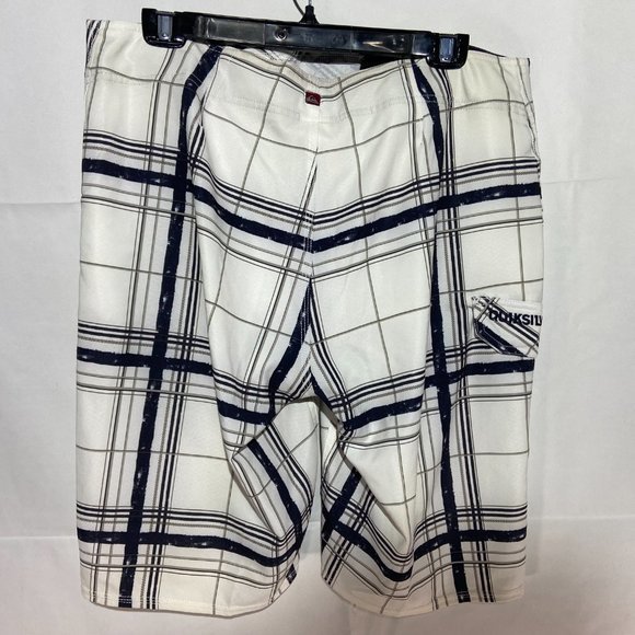 Quiksilver Board Shorts White Plaid 32 Waist Great Condition - Picture 2 of 4